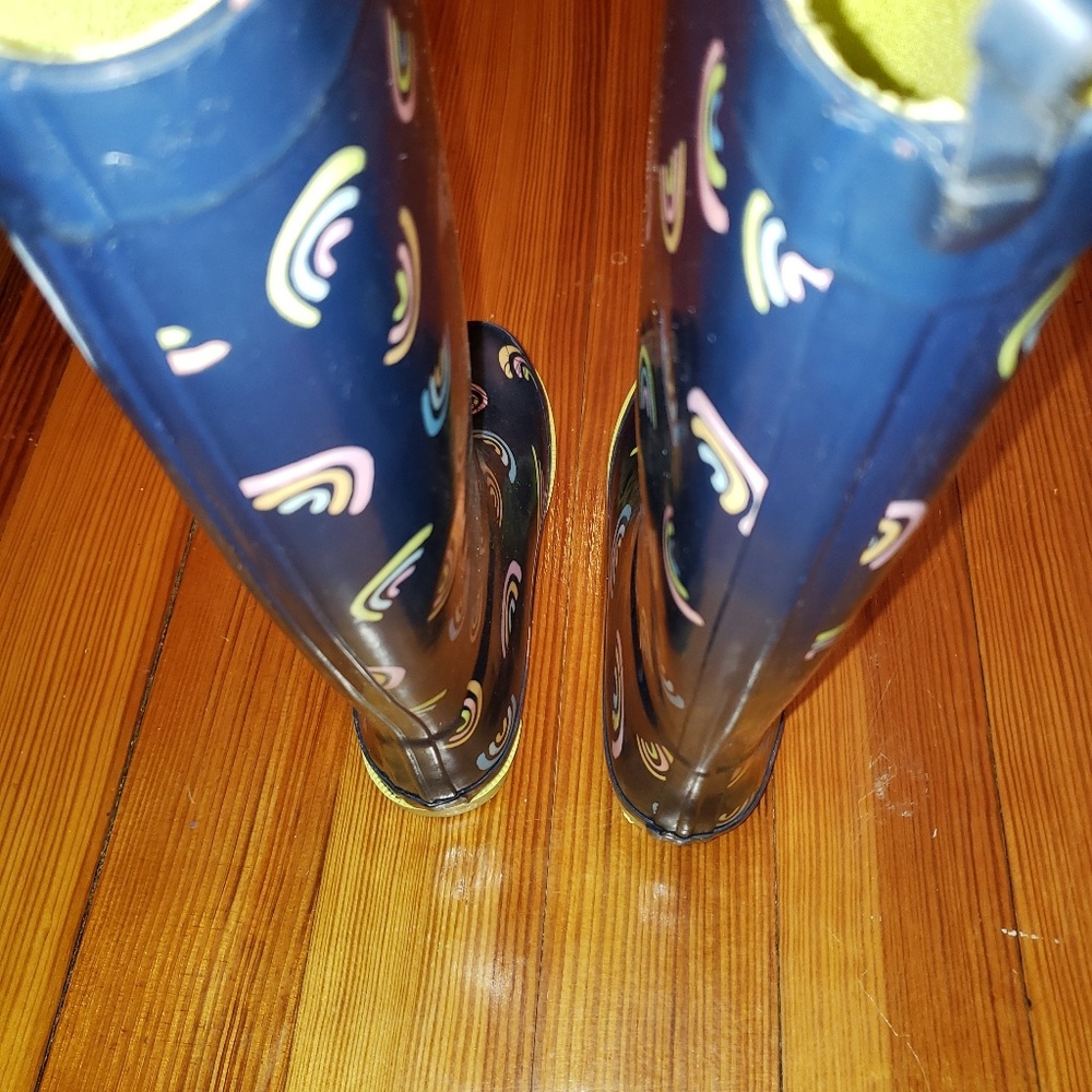 Rain boots